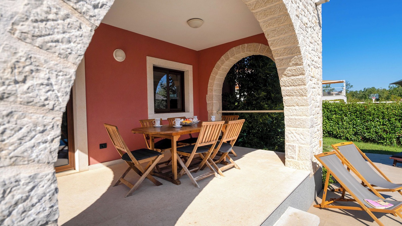 Photo of Outdoor in Vrvari