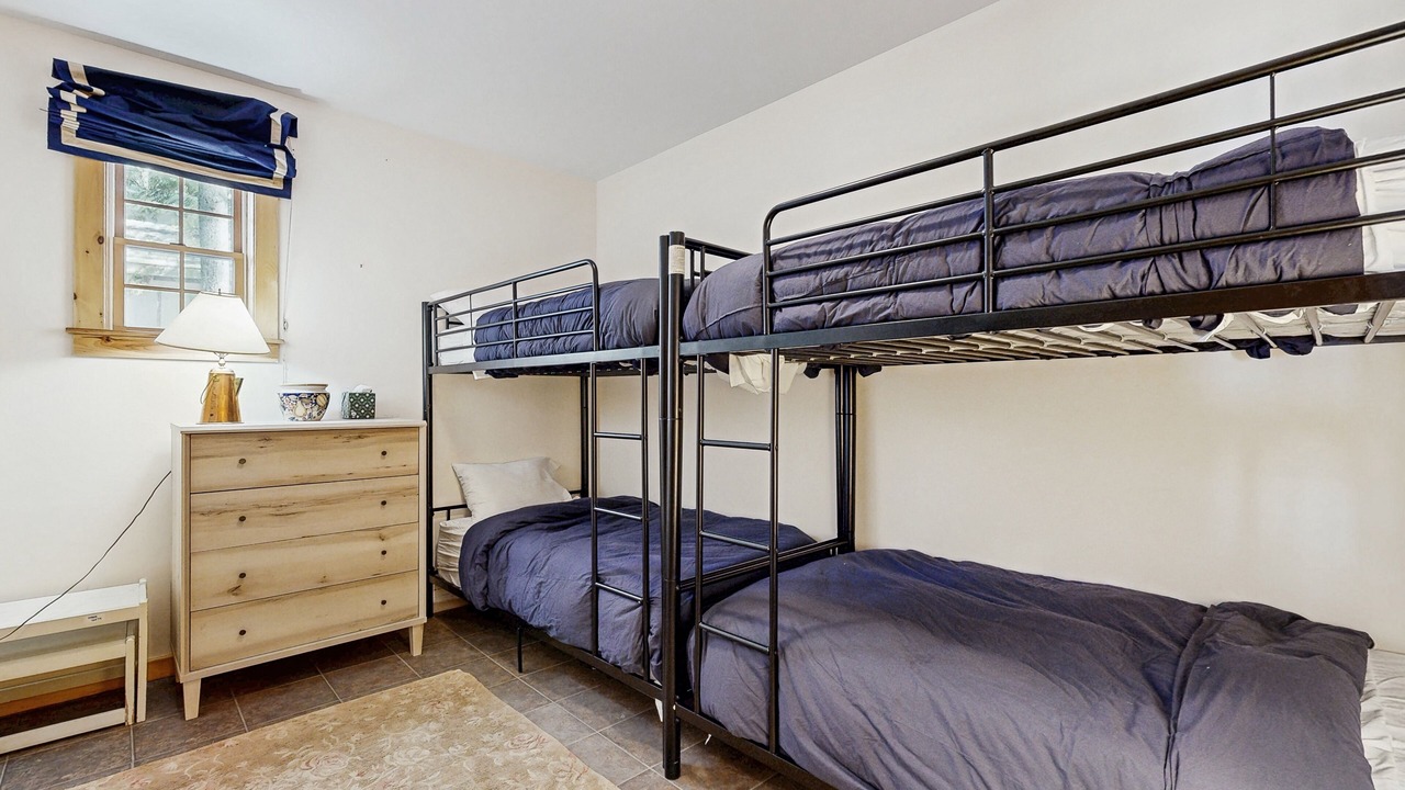 Photo of Bedroom in Ludlow