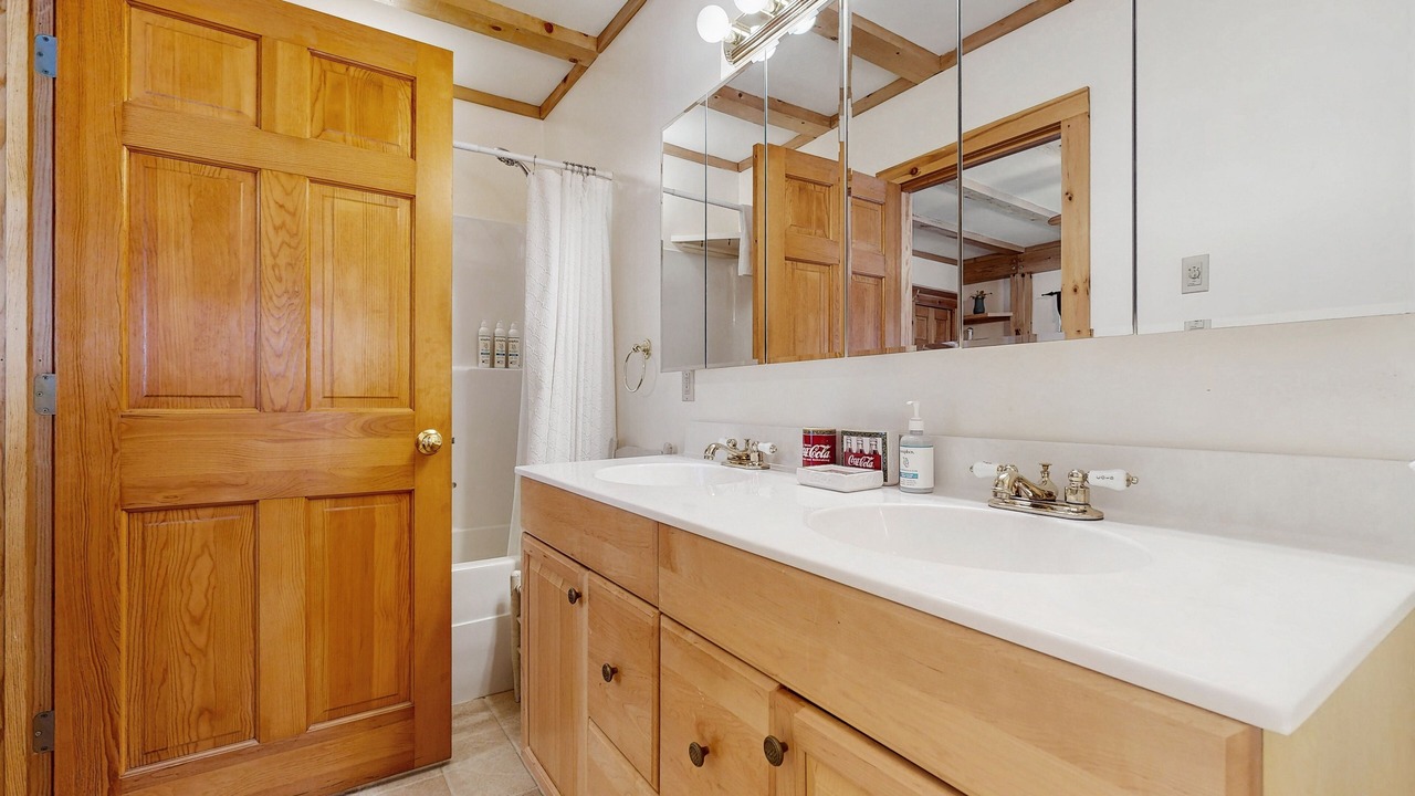 Photo of Bathroom in Ludlow