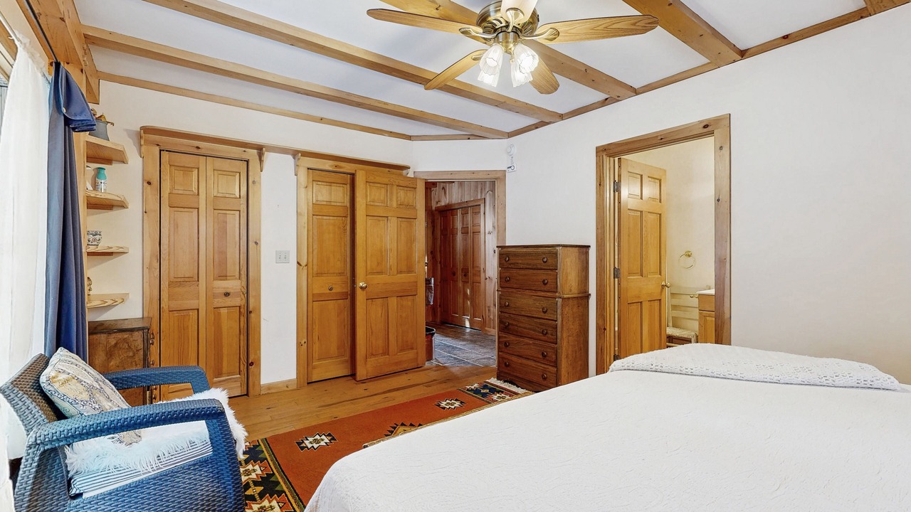 Photo of Bedroom in Ludlow