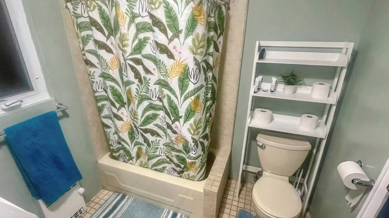 Photo of Bathroom in North Bergen
