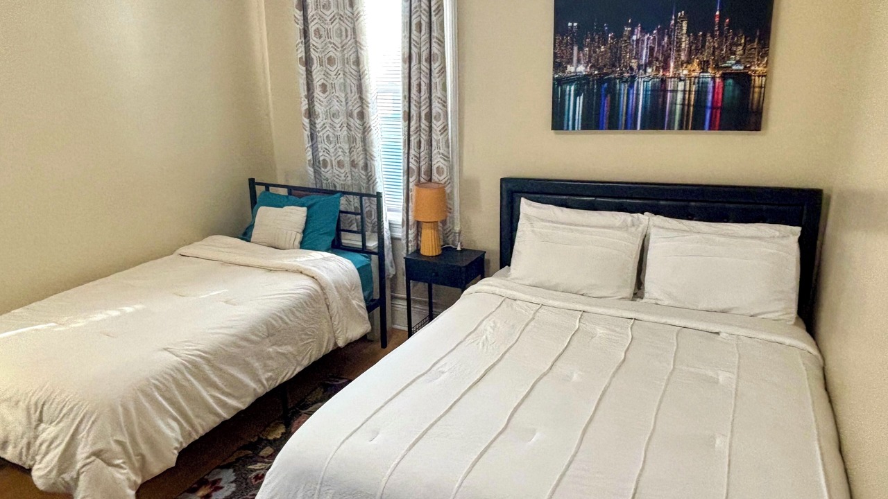 Photo of Bedroom in North Bergen