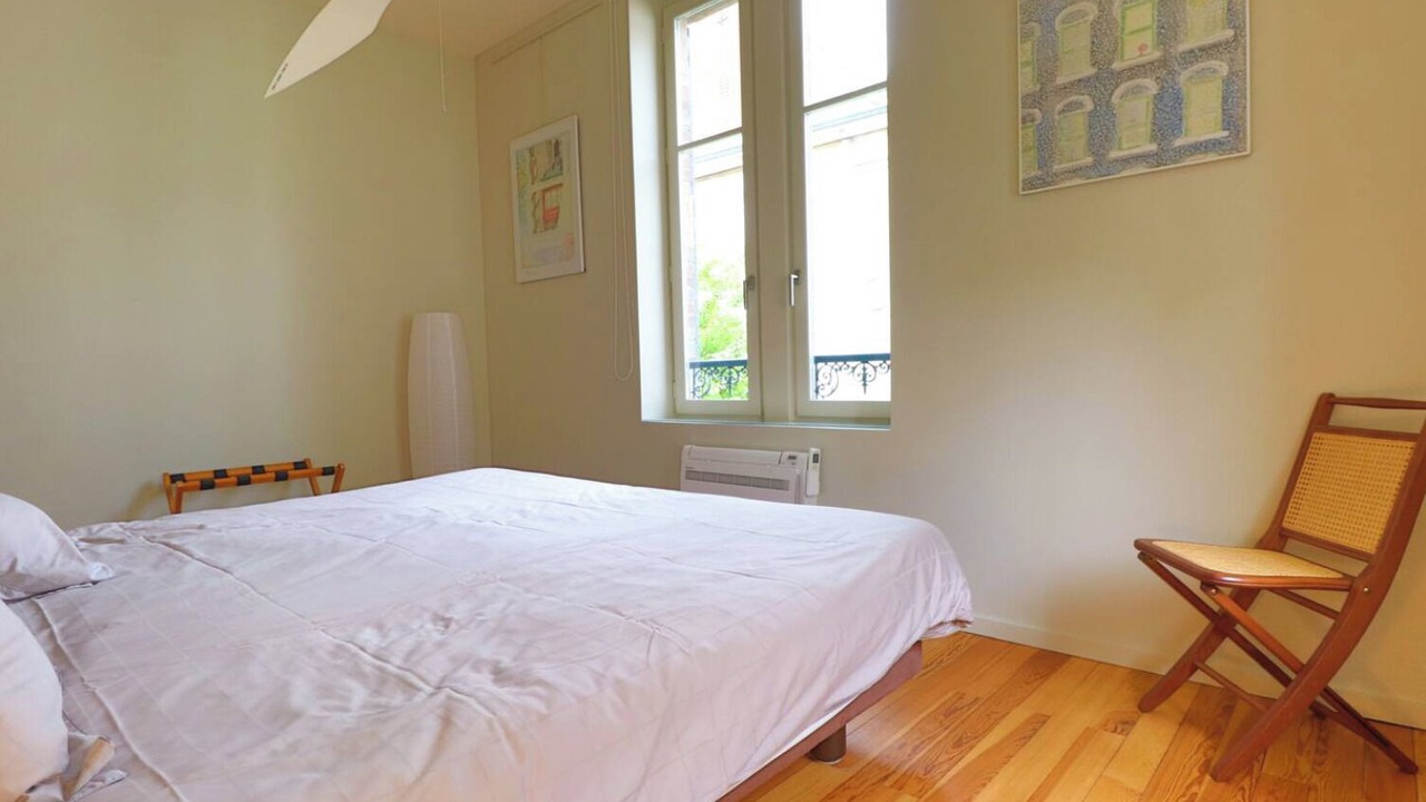 Photo of Bedroom in Seurre