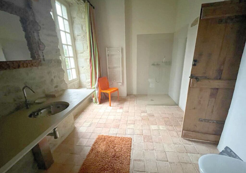 Photo of Bathroom in Etriche