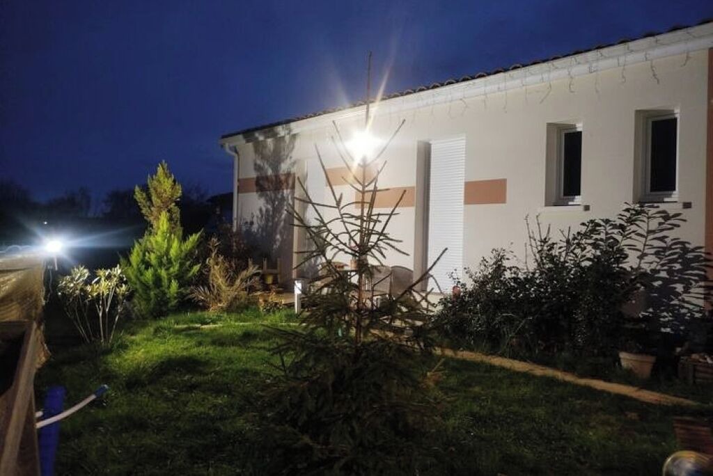 Photo of Outdoor in Bias