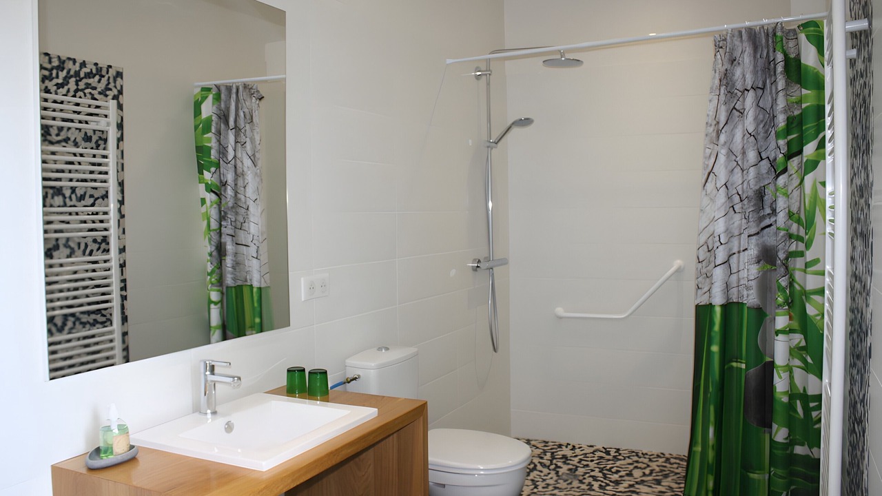 Photo of Bathroom in Castera-Bouzet