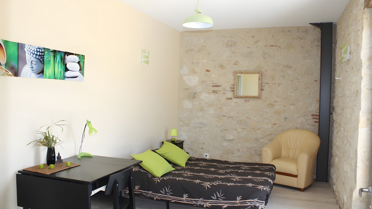 Photo of Bedroom in Castera-Bouzet