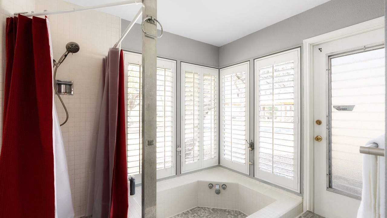 Photo of Bathroom in Seguin