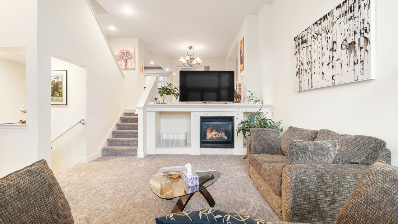 Photo of Livingroom in Orenco Station