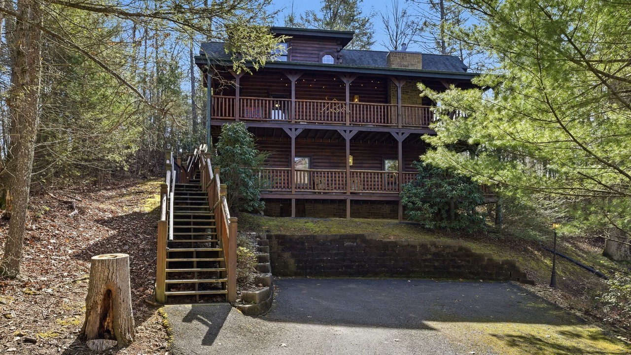Photo of Outdoor in Hemlock Hills