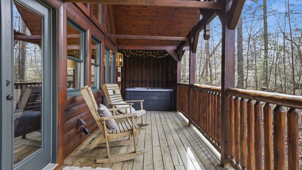 Photo of Patio Balcony in Hemlock Hills