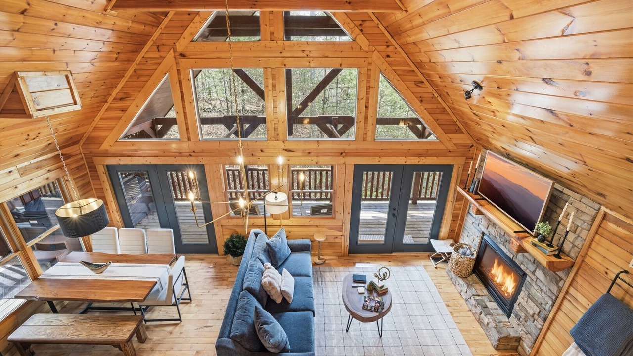 Photo of Livingroom in Hemlock Hills