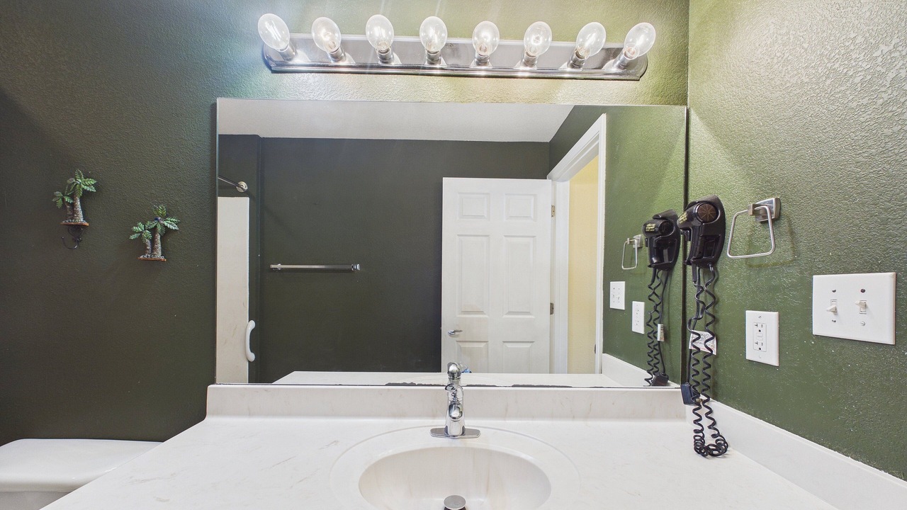 Photo of Bathroom in El Centro Beach