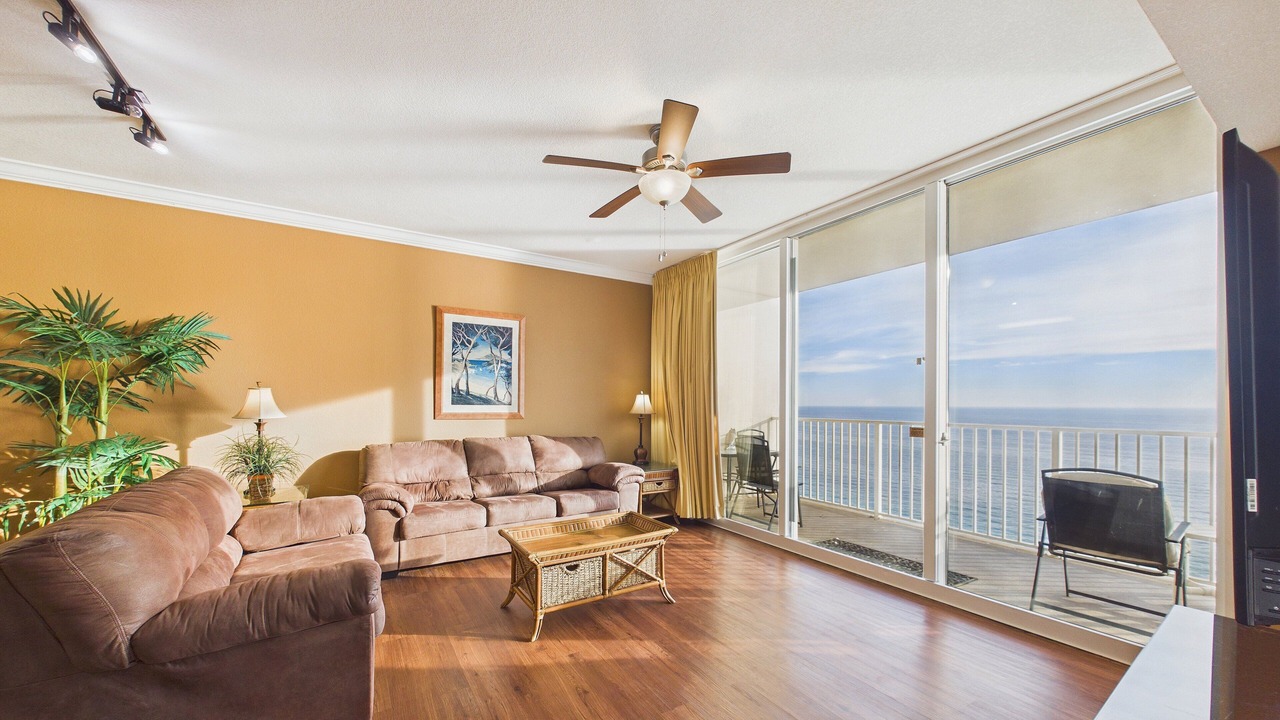 Photo of Patio Balcony in El Centro Beach
