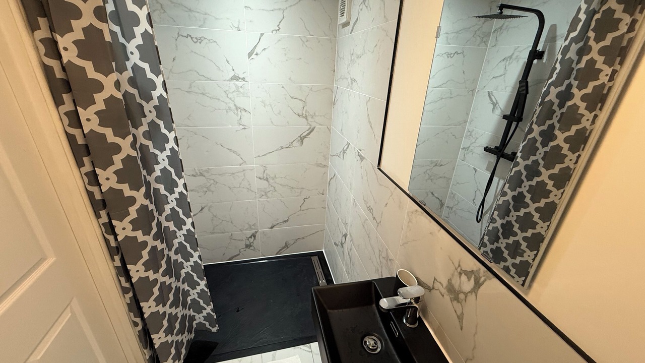 Photo of Bathroom in Chepstow