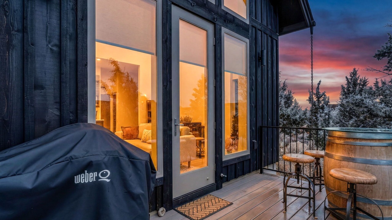 Photo of Patio Balcony in Powell Butte