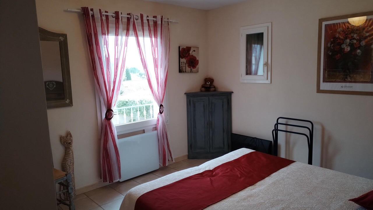 Photo of Bedroom in Saint-Hilaire-d'Ozilhan