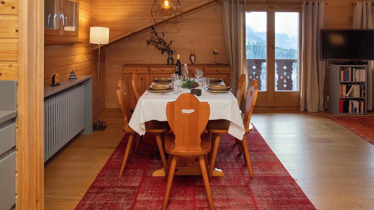 Photo of Bedroom in Arveyes