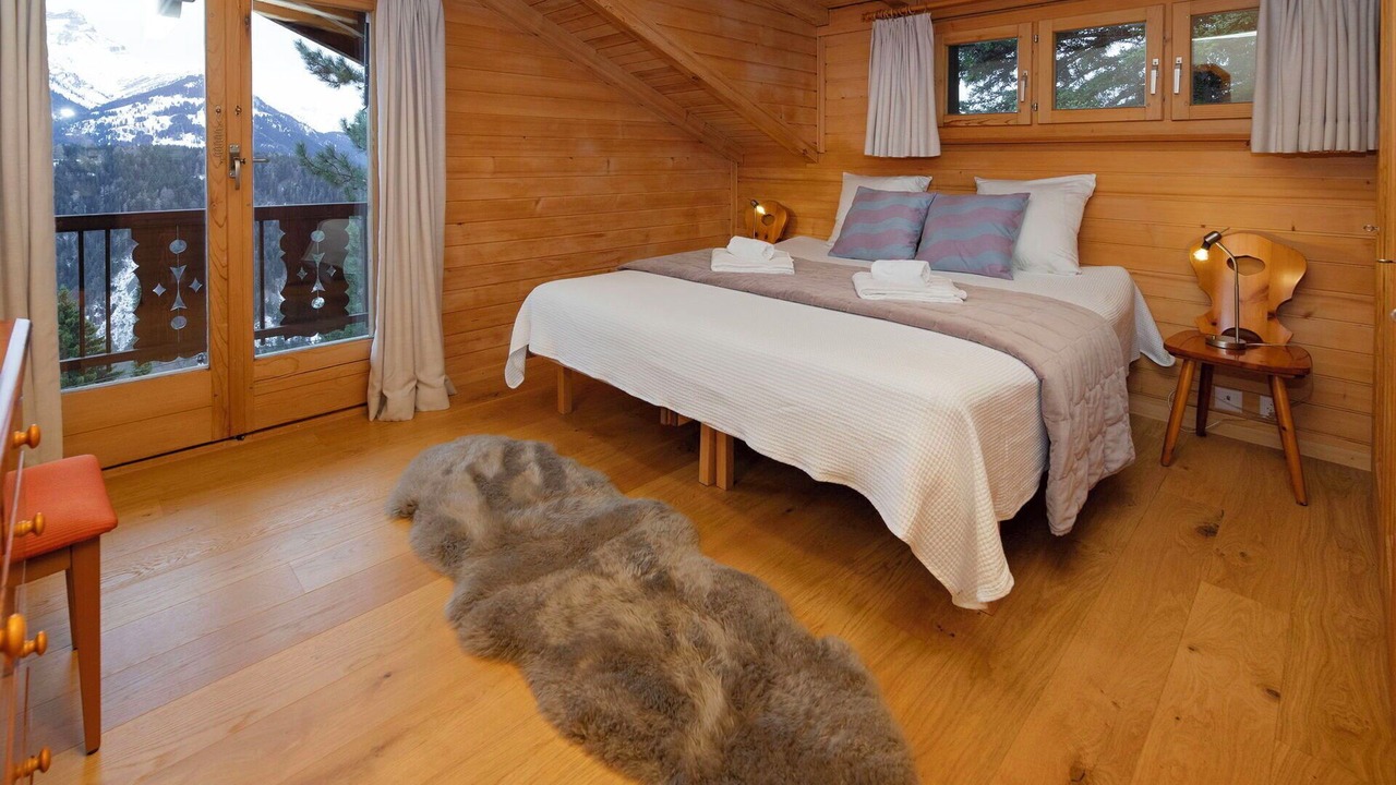 Photo of Bedroom in Arveyes