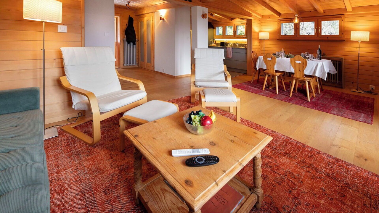 Photo of Bedroom in Arveyes