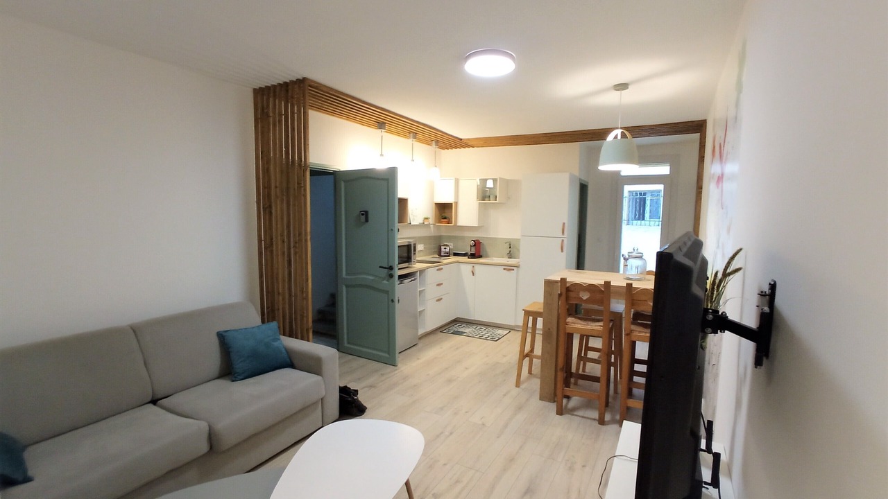 Photo of Livingroom in Centre Ville d'Ales