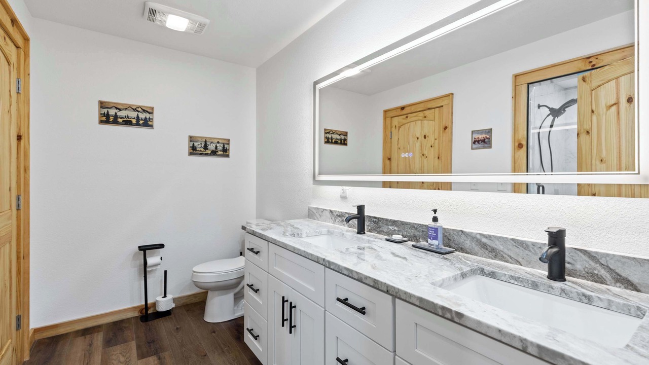 Photo of Bathroom in Murphy