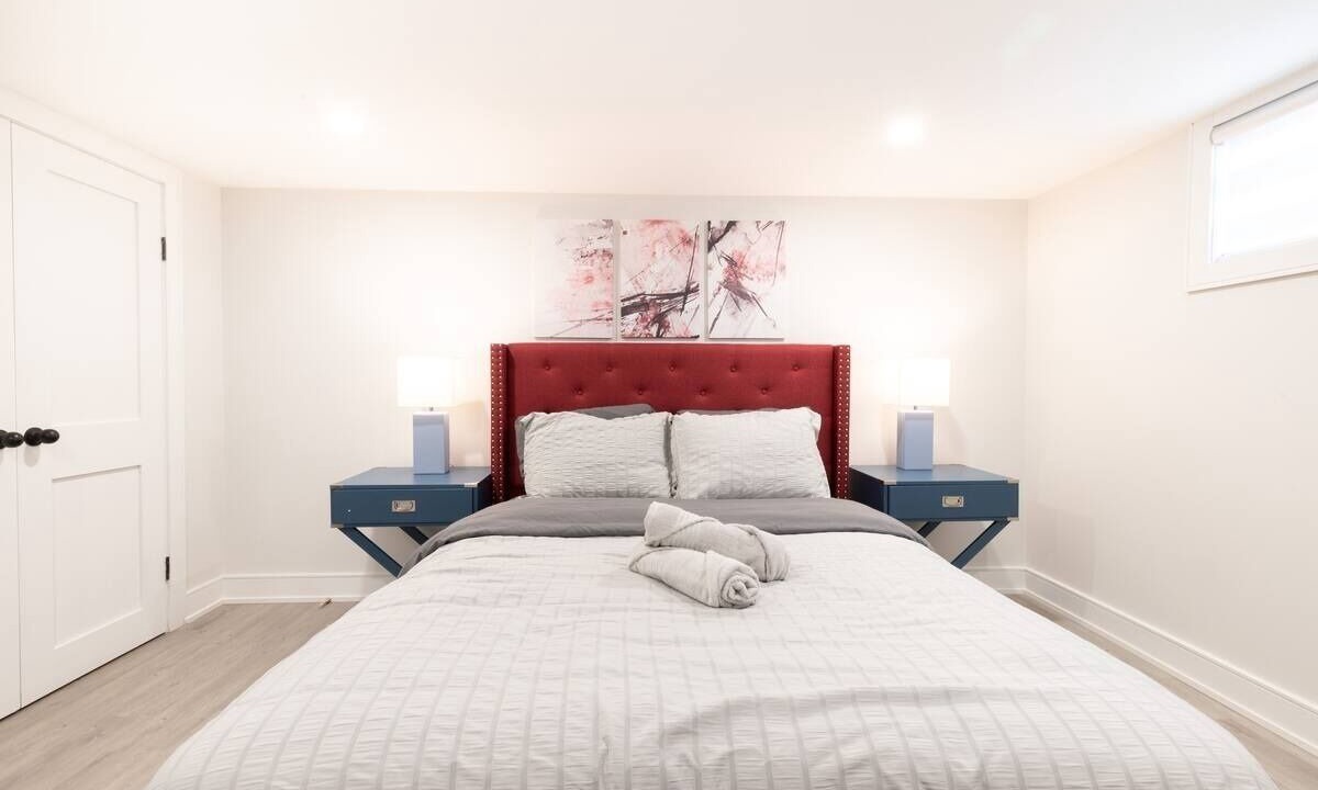 Photo of Bedroom in Newtonbrook