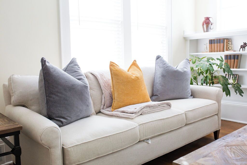 Photo of Livingroom in Gainesville