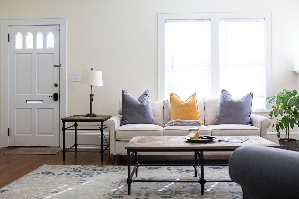 Photo of Livingroom in Gainesville