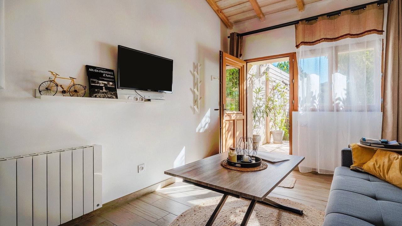 Photo of Livingroom in Le Puy-Sainte-Reparade