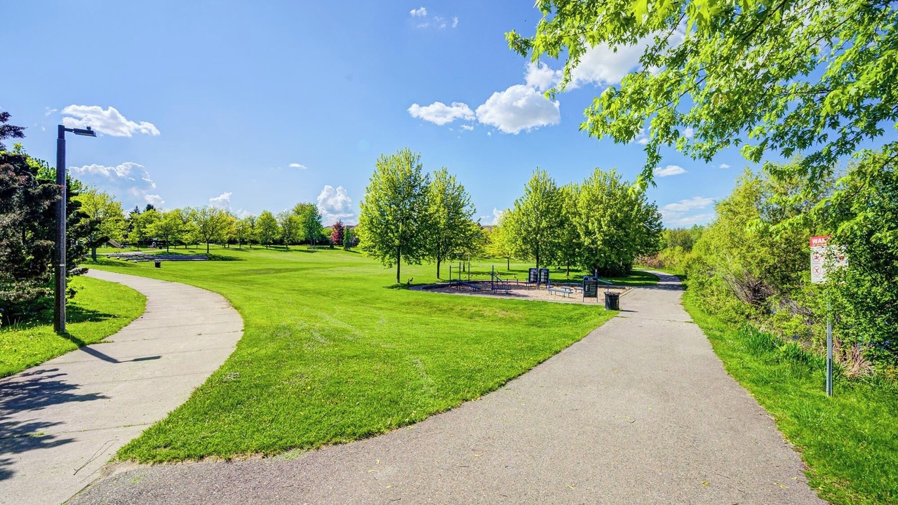 Photo of Others in Richmond Hill