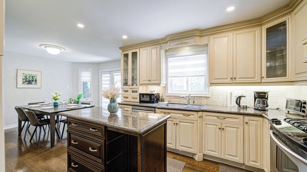 Photo of Kitchen in Richmond Hill