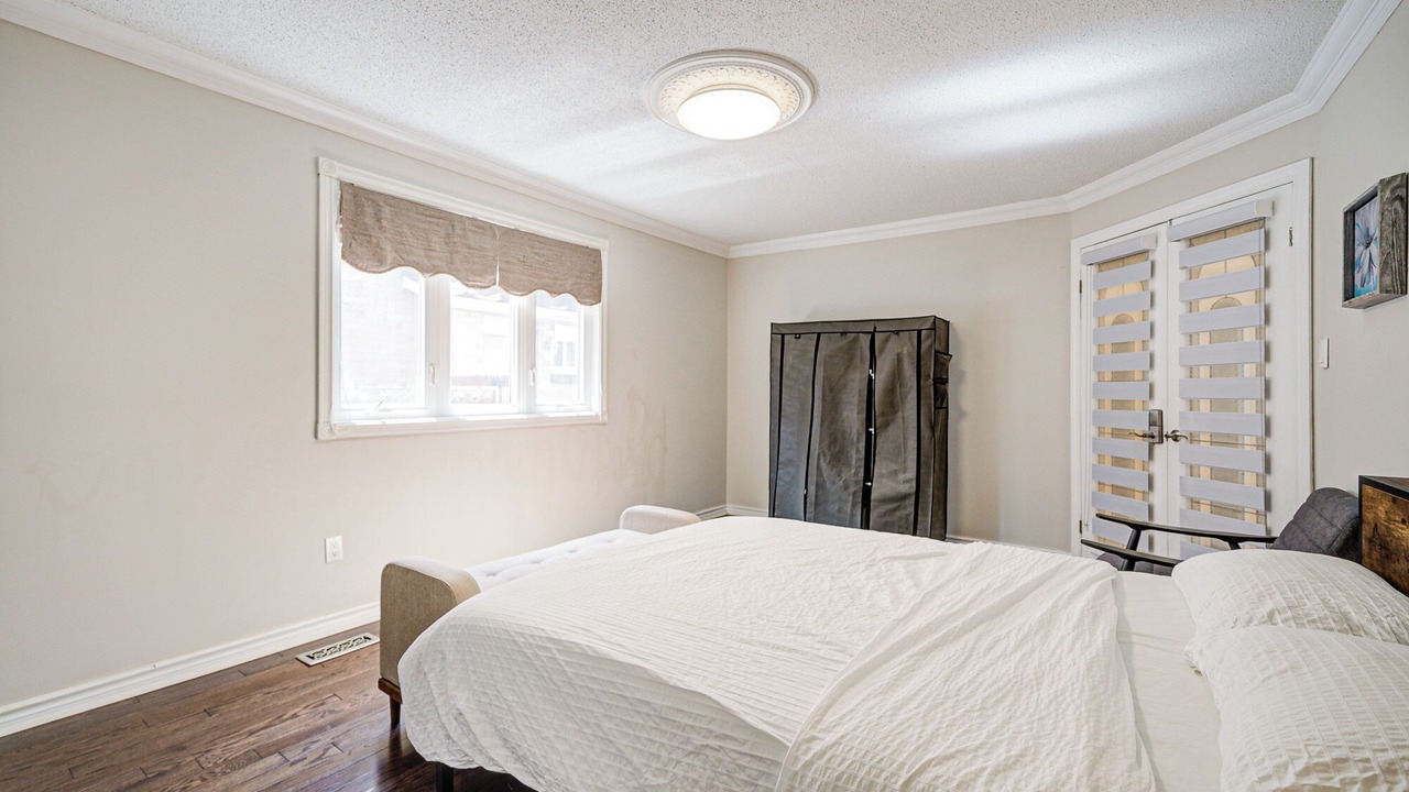 Photo of Bedroom in Richmond Hill