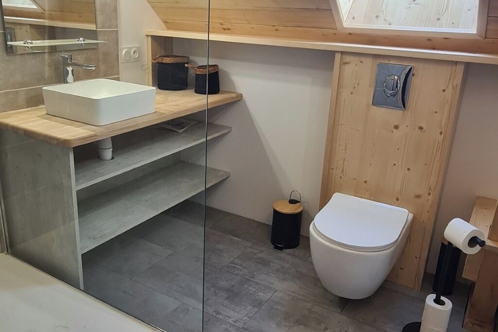 Photo of Bathroom in Saint-Pierre-d'Entremont