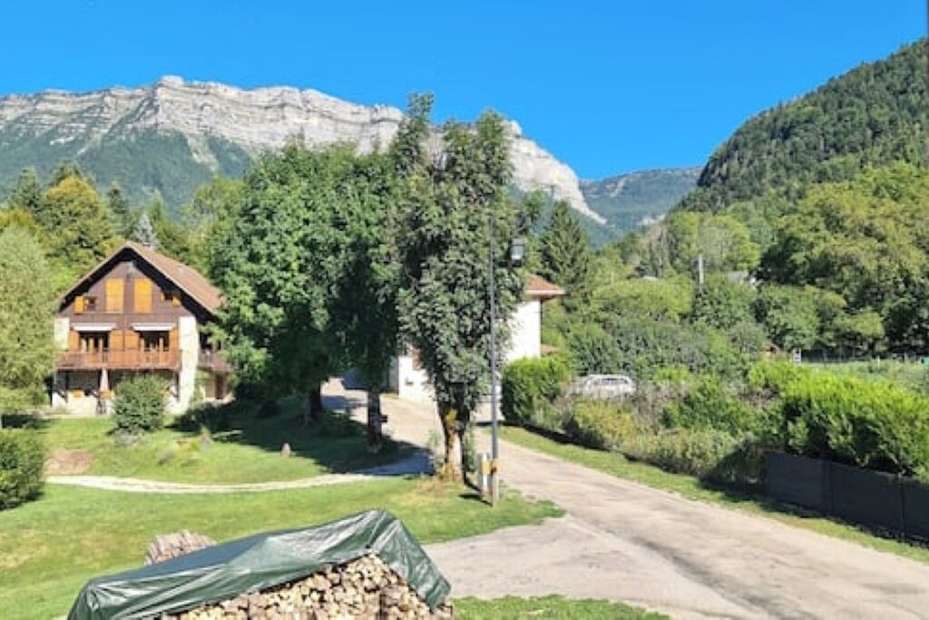 Photo of Outdoor in Saint-Pierre-d'Entremont