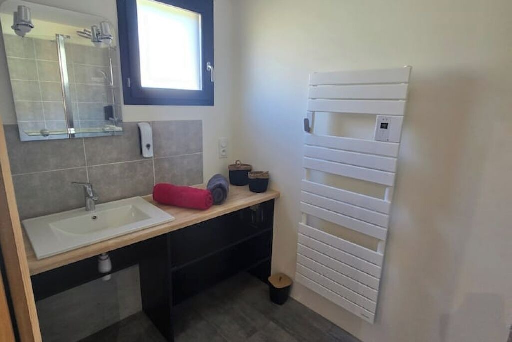 Photo of Bathroom in Saint-Pierre-d'Entremont