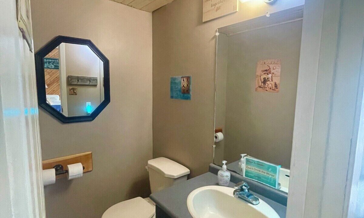 Photo of Bathroom in Gravenhurst