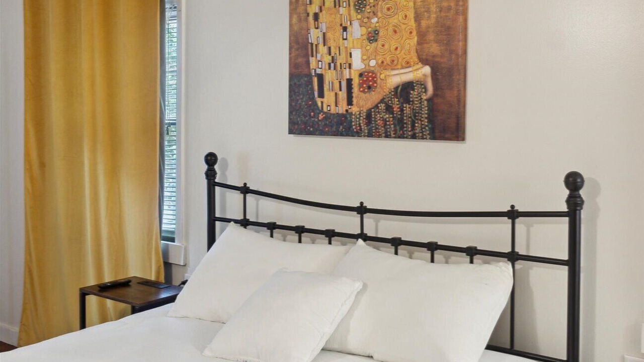 Photo of Bedroom in Fleming
