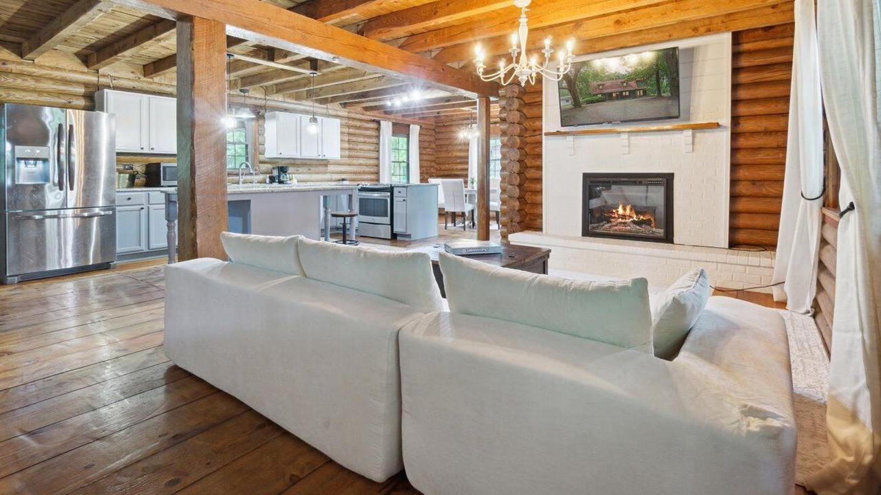 Photo of Livingroom in Fleming