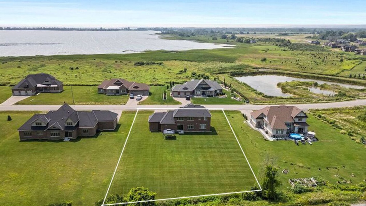 Photo of Outdoor in Carrying Place
