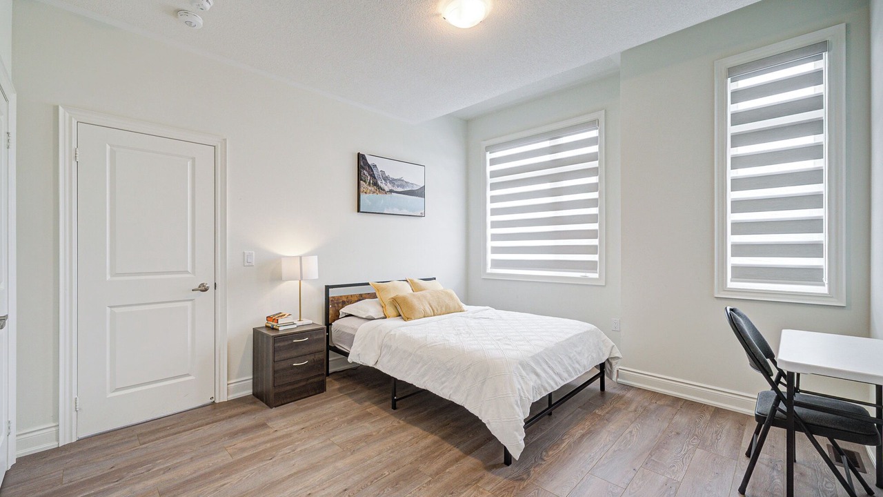 Photo of Bedroom in Richmond Hill