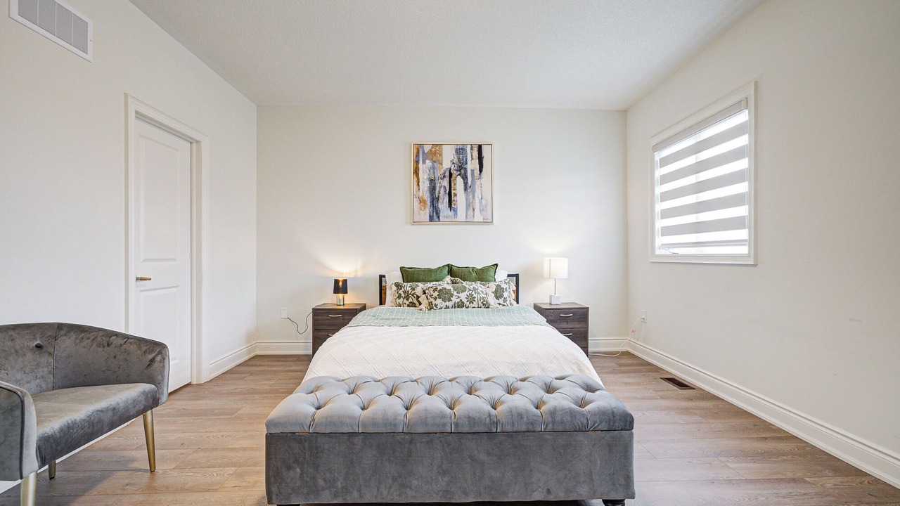 Photo of Bedroom in Richmond Hill
