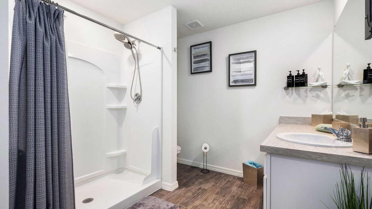 Photo of Bathroom in Citrus Springs