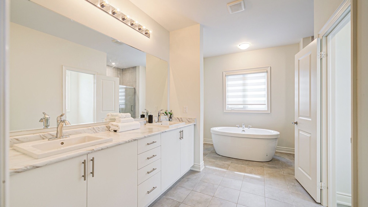 Photo of Bathroom in Richmond Hill