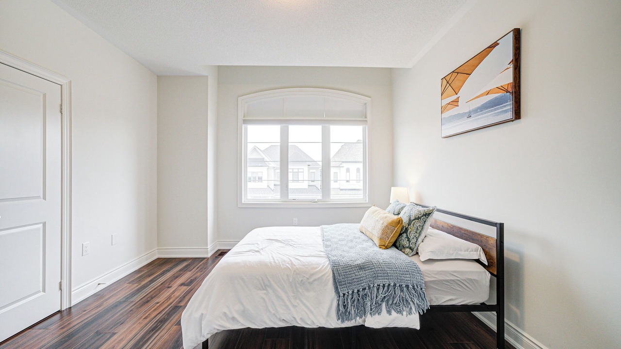 Photo of Bedroom in Richmond Hill