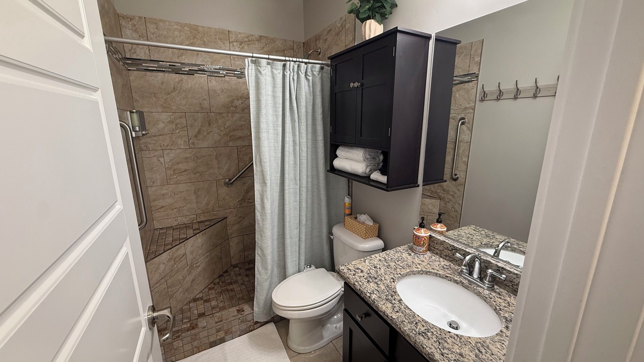 Photo of Bathroom in Mountain Green