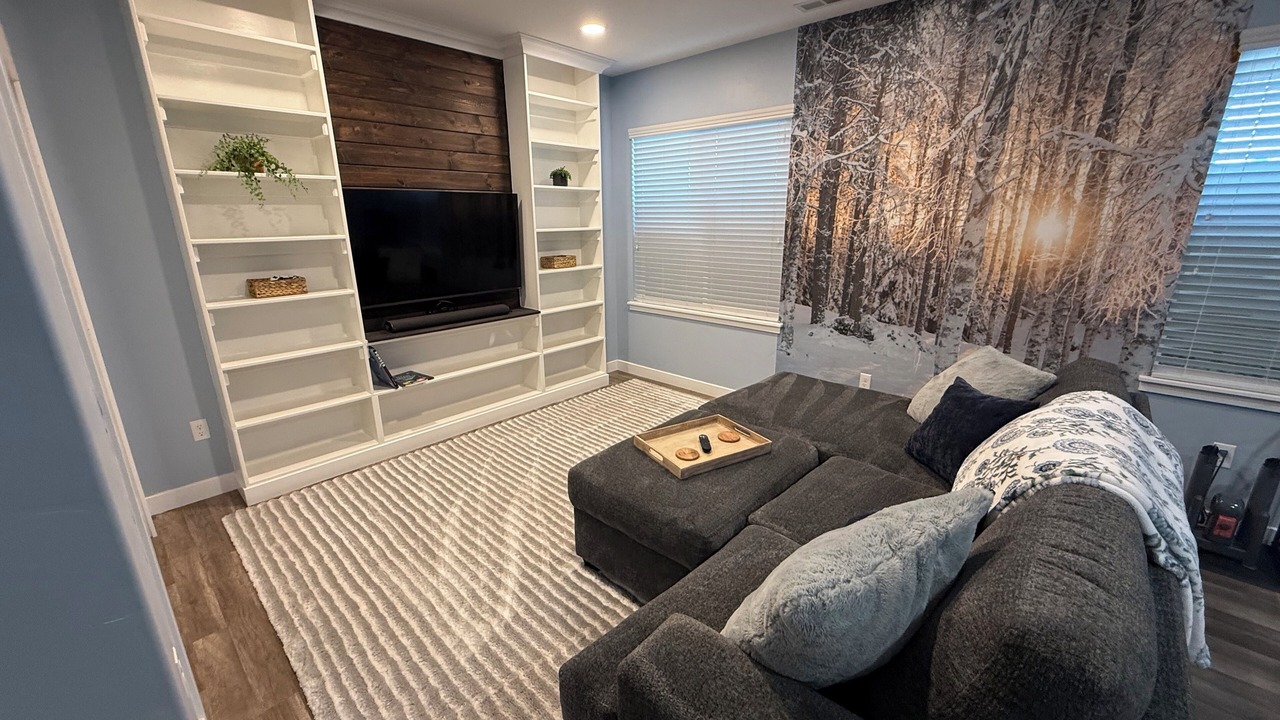 Photo of Livingroom in Mountain Green