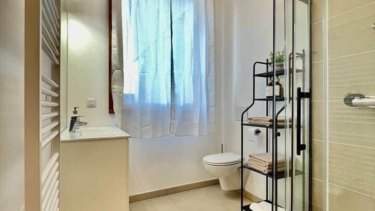 Photo of Bathroom in Bussy-Saint-Georges