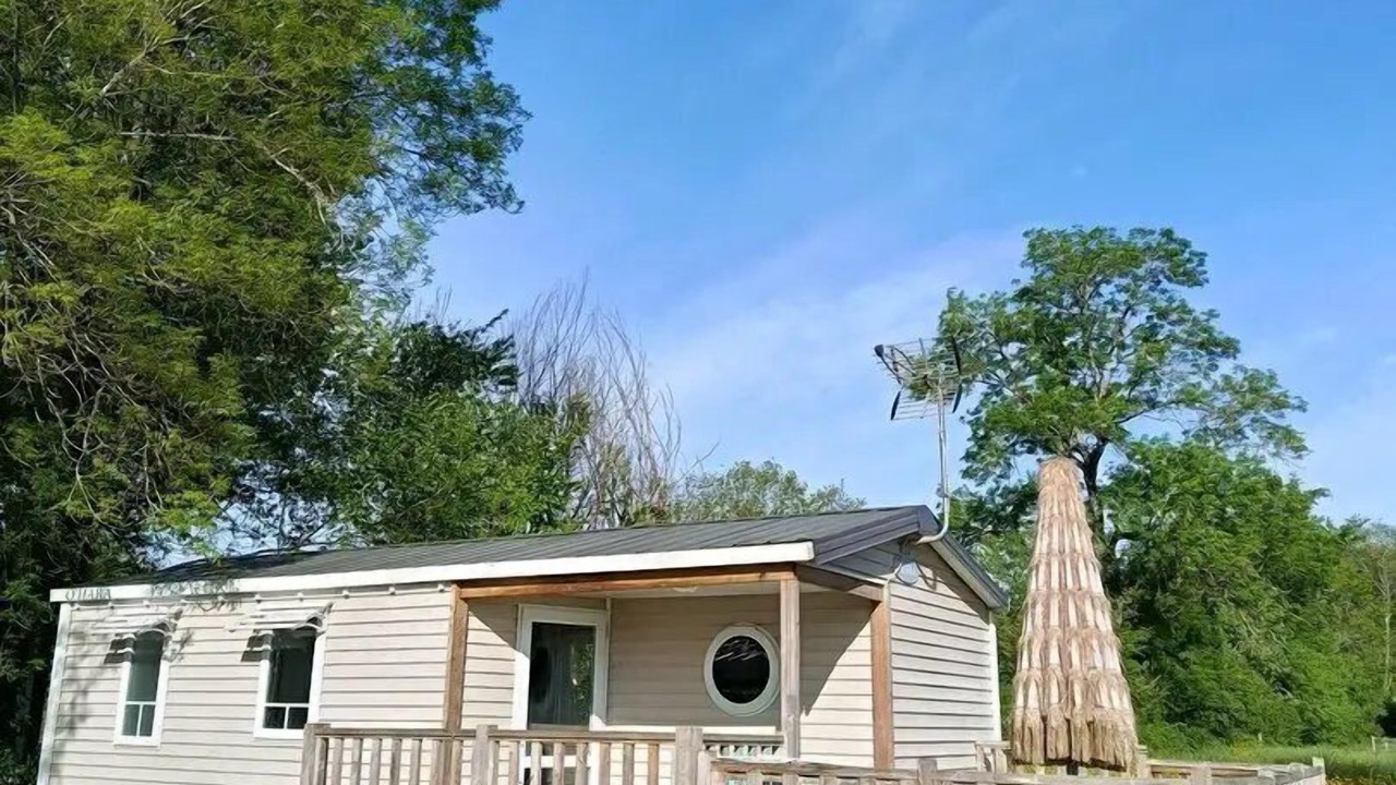 Photo of Outdoor in Antonne-et-Trigonant