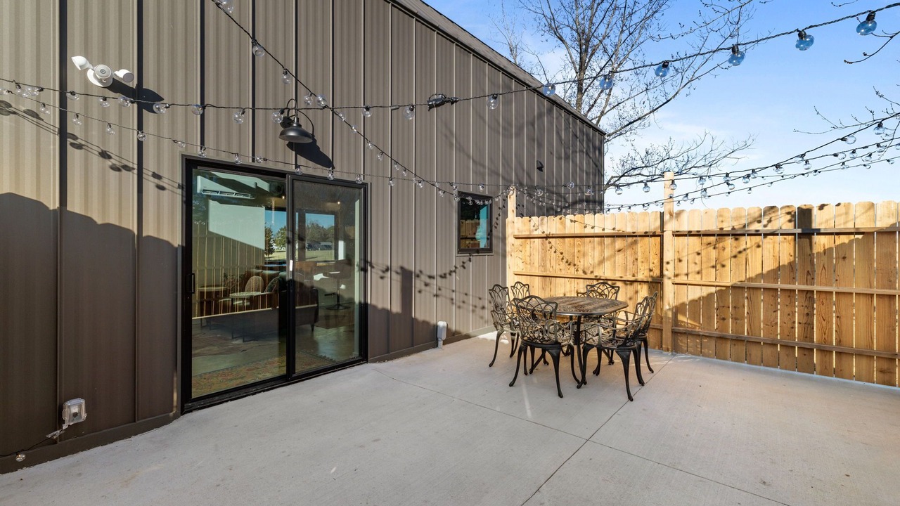 Photo of Outdoor in Bourbon